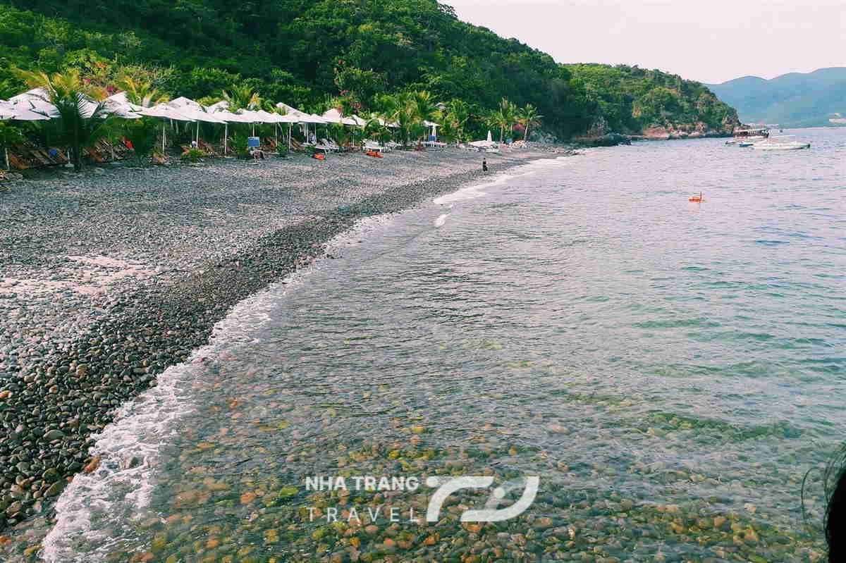 bai-tranh-nha-trang