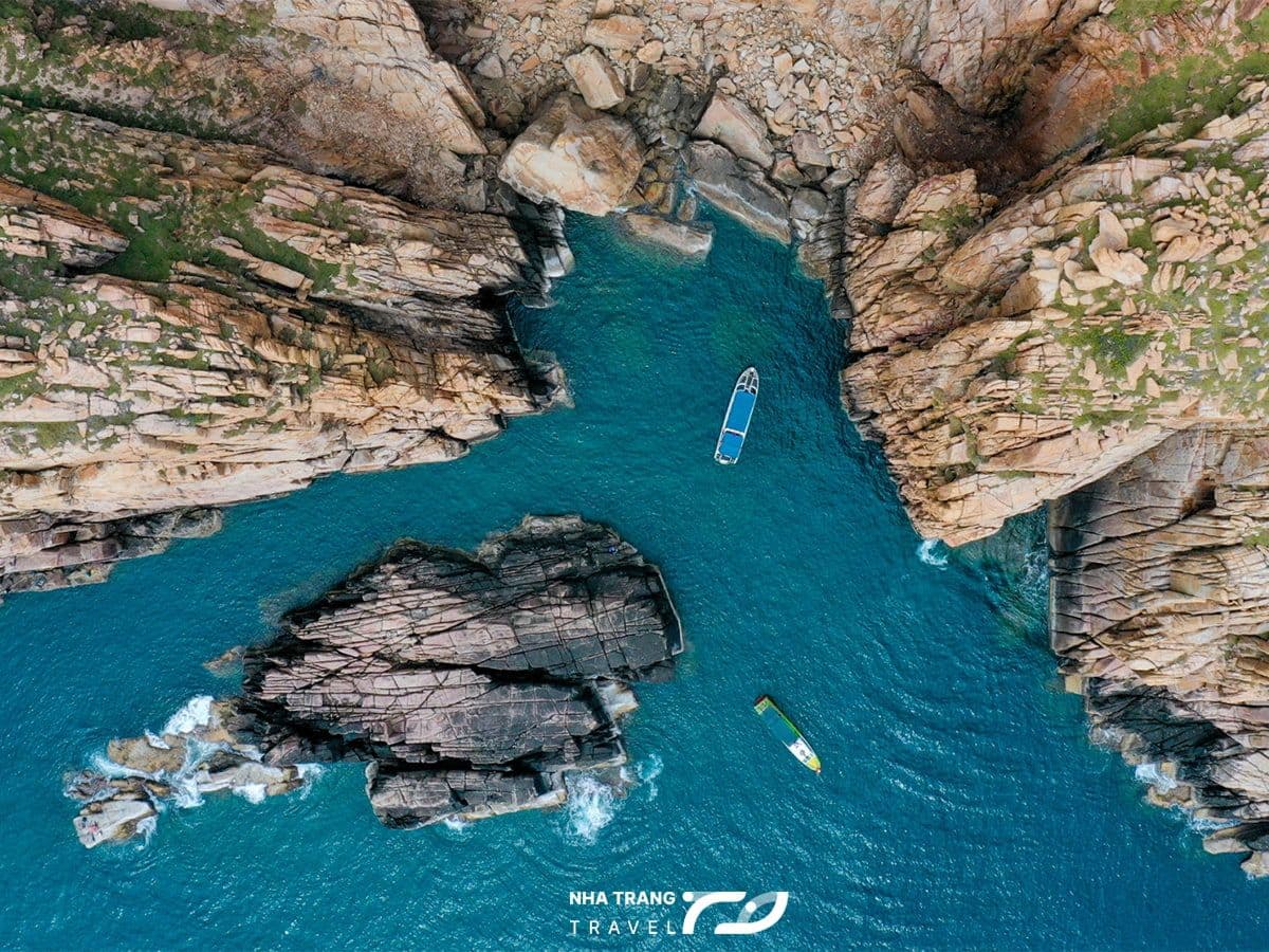 dao-binh-hung-cam-ranh