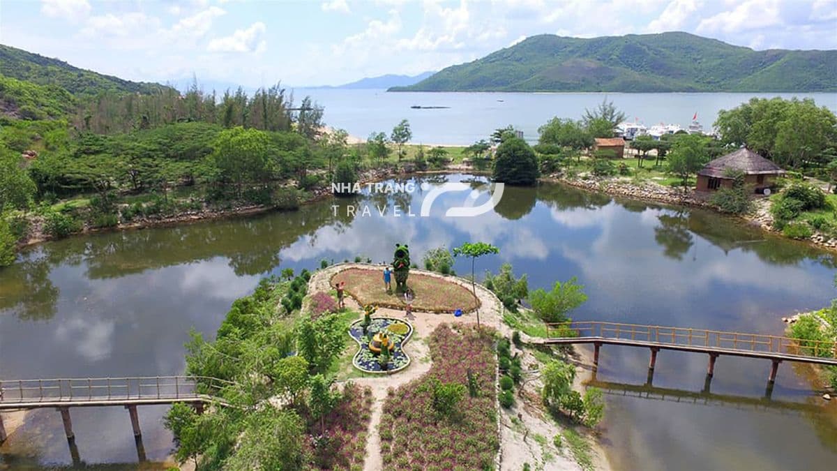 dao-hoa-lan-nha-trang