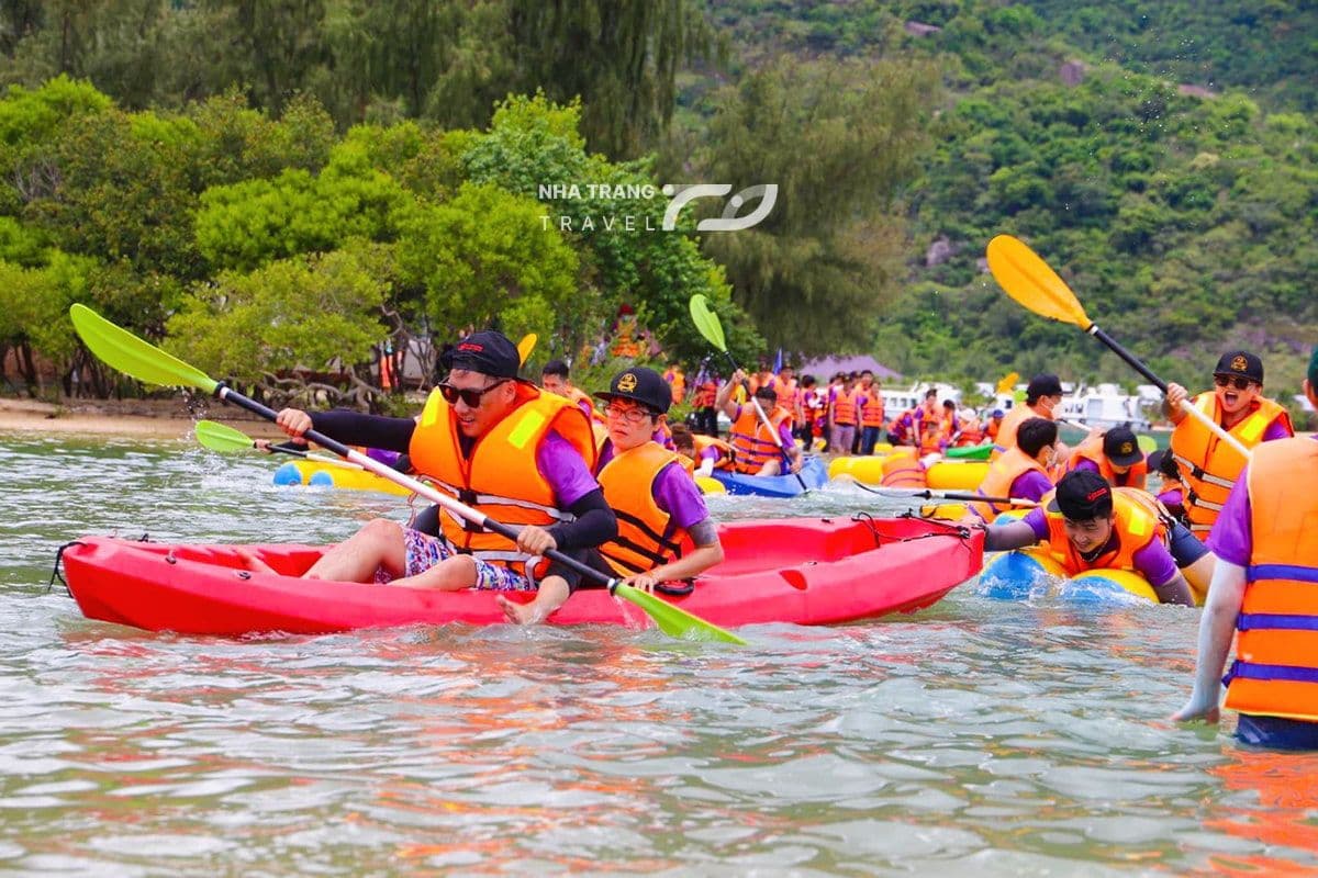 dao-hoa-lan-nha-trang