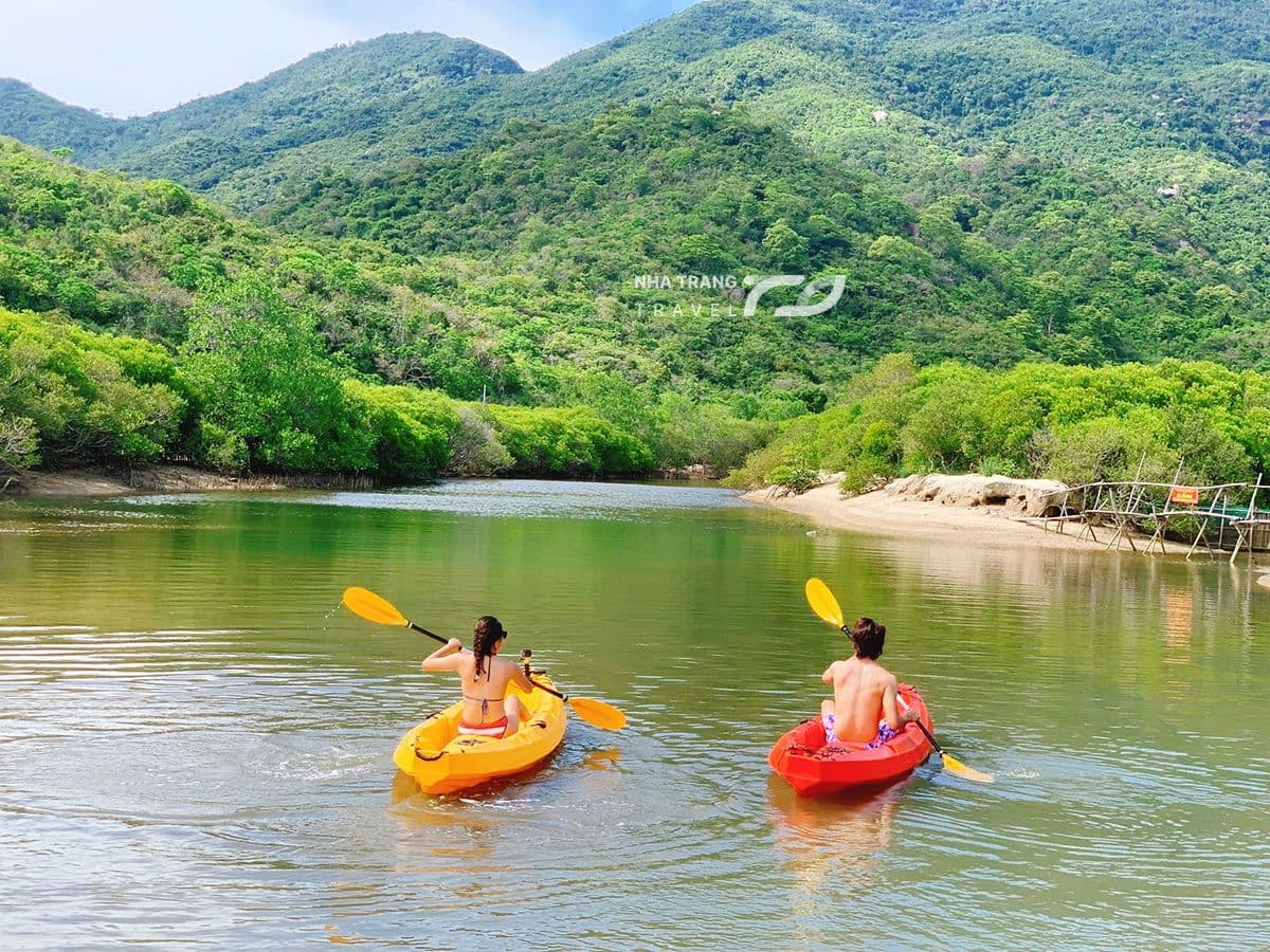 dao-hoa-lan-nha-trang