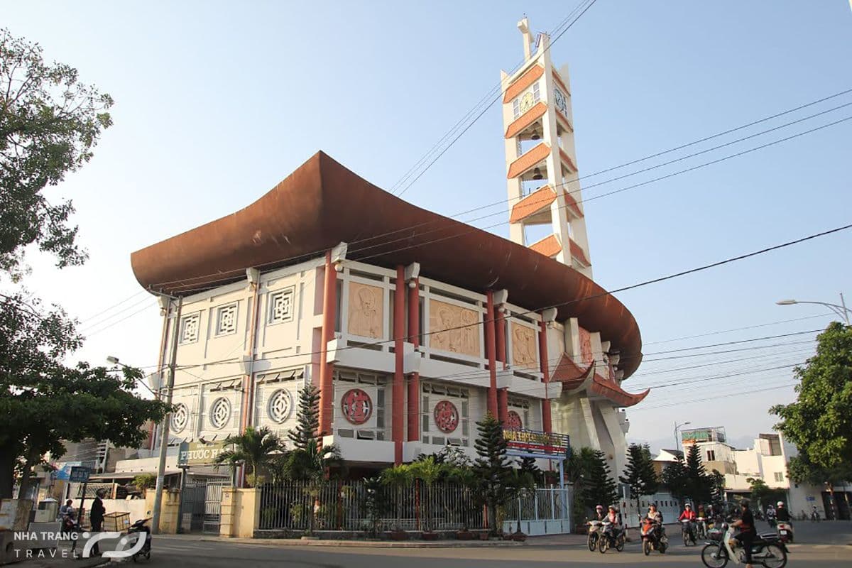 nha-tho-giao-xu-phuoc-hai-nha-trang