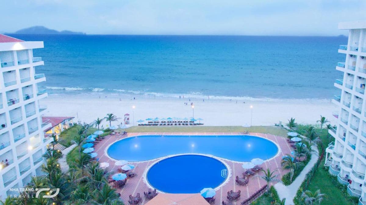 golden-peak-resort-and-spa-cam-ranh