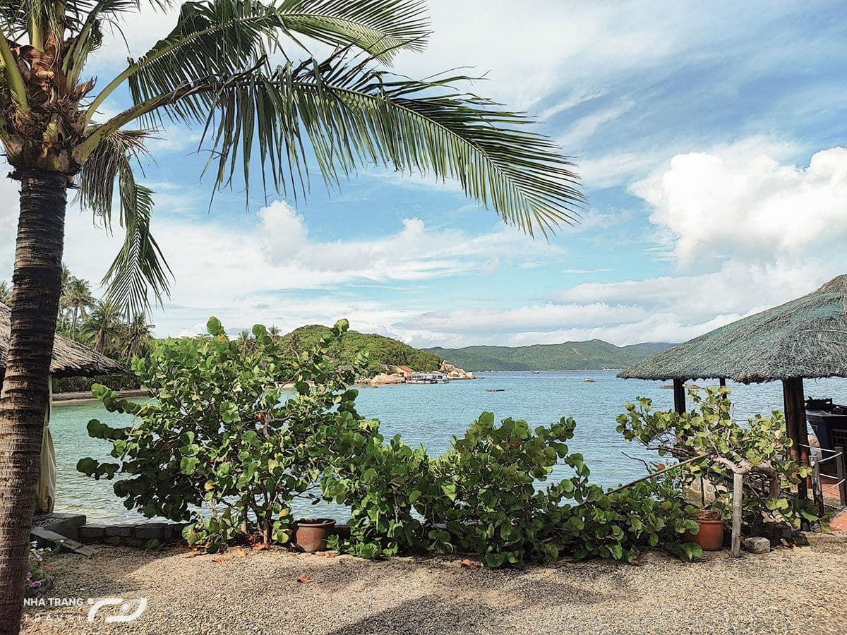 hon-ong-nha-trang