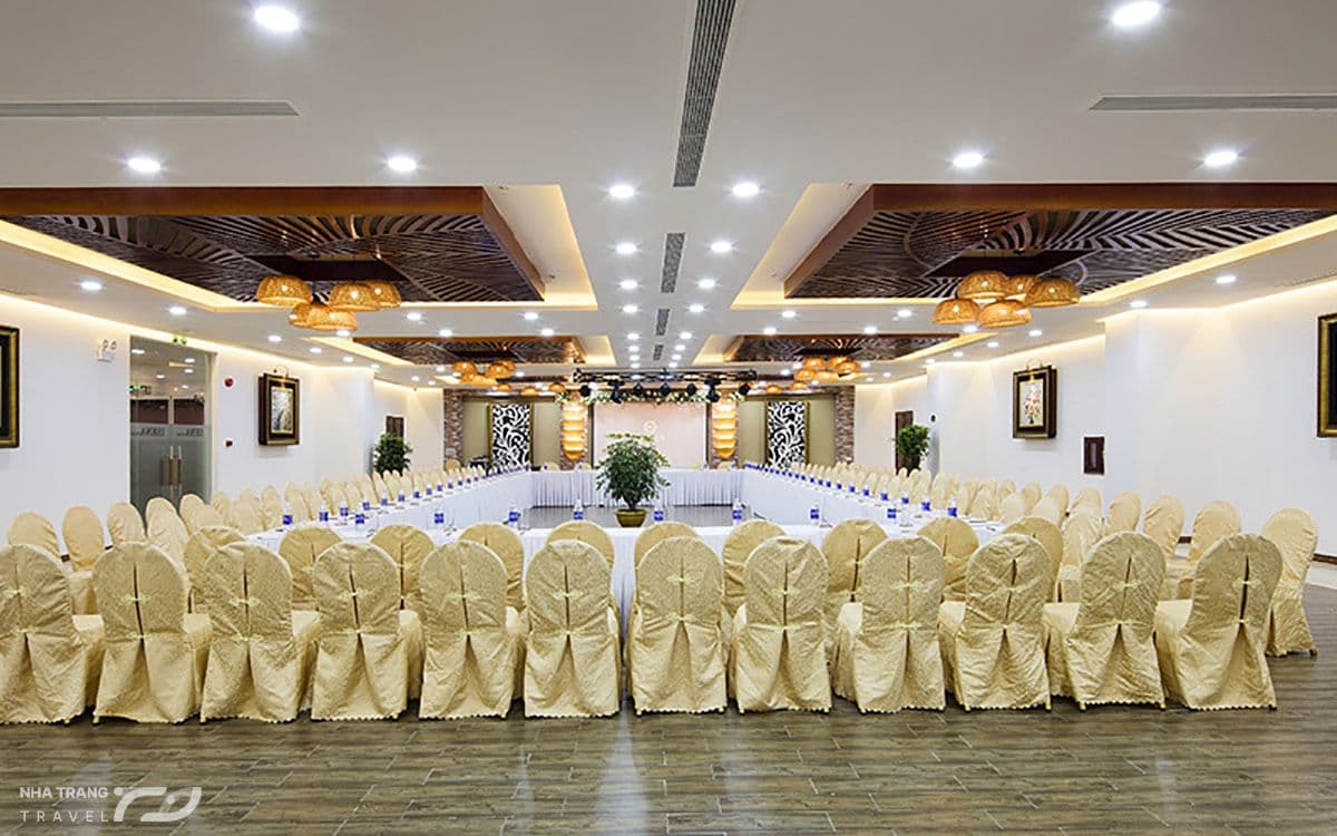 khach-san-isena-nha-trang