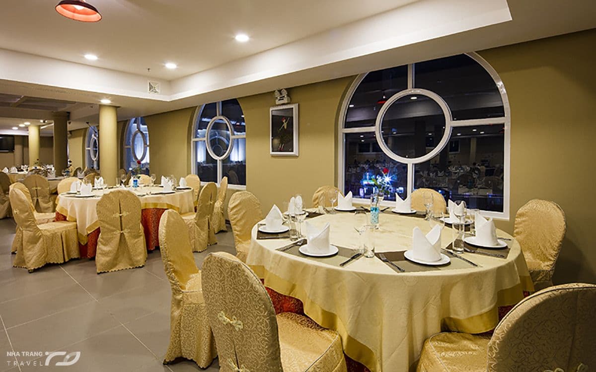 khach-san-isena-nha-trang
