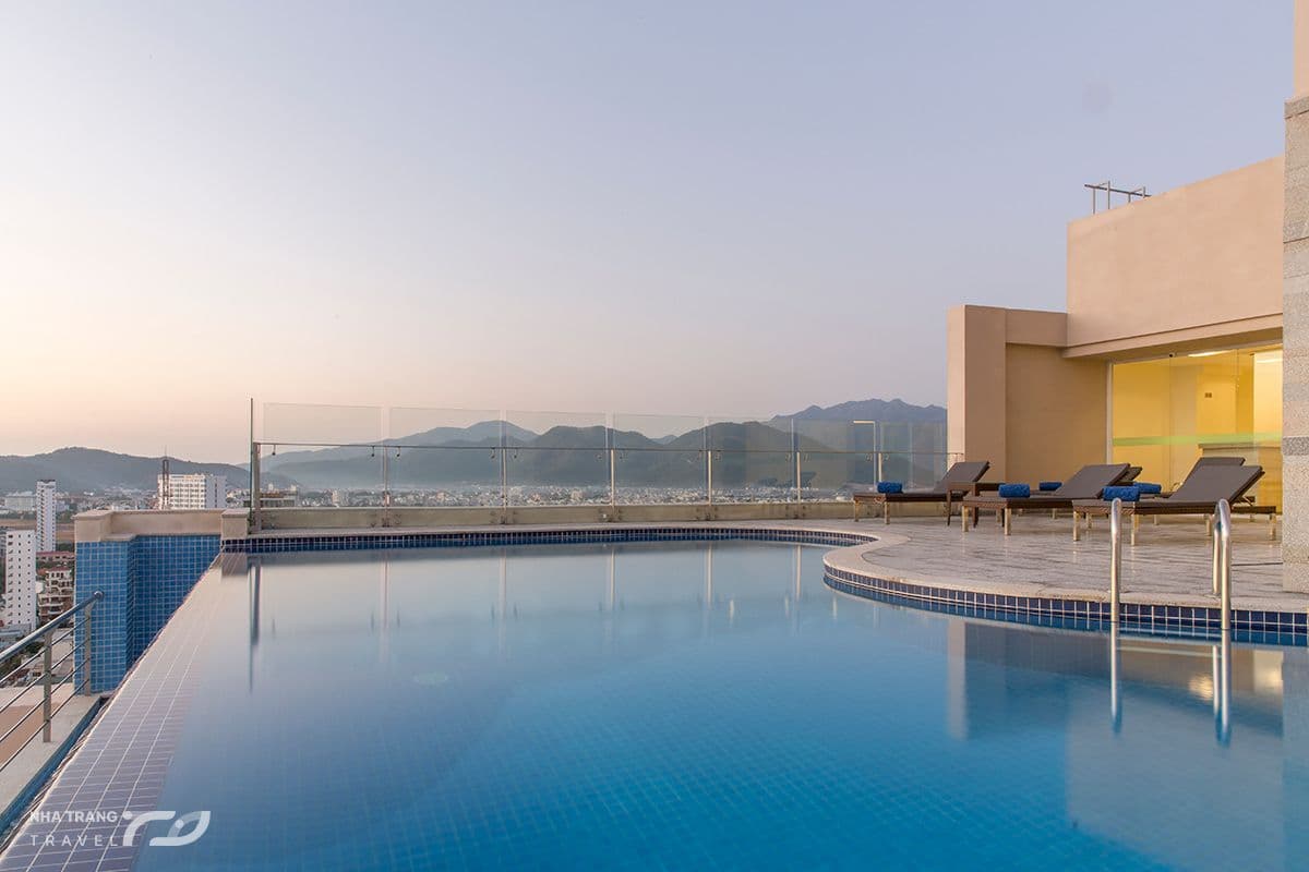 khach-san-rosaka-nha-trang