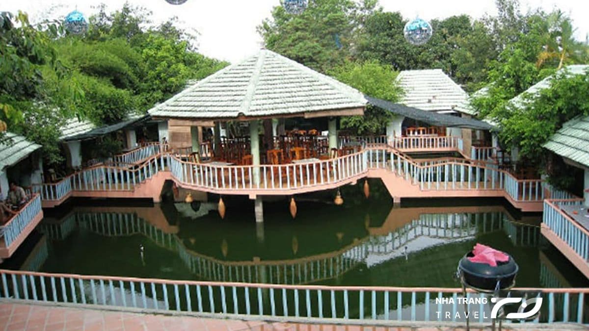 khu-du-lich-sinh-thai-ho-ngu-thuy-nha-trang
