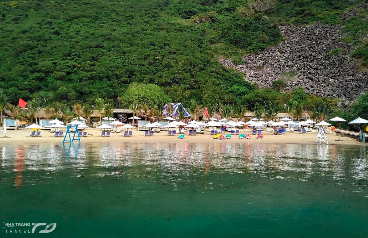 kinh-nghiem-di-tour-dao-robinson-nha-trang