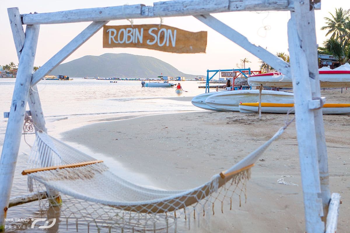 kinh-nghiem-di-tour-dao-robinson-nha-trang
