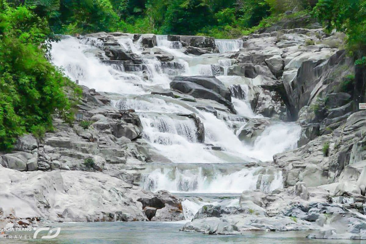 kinh-nghiem-di-tour-thac-yang-bay-nha-trang