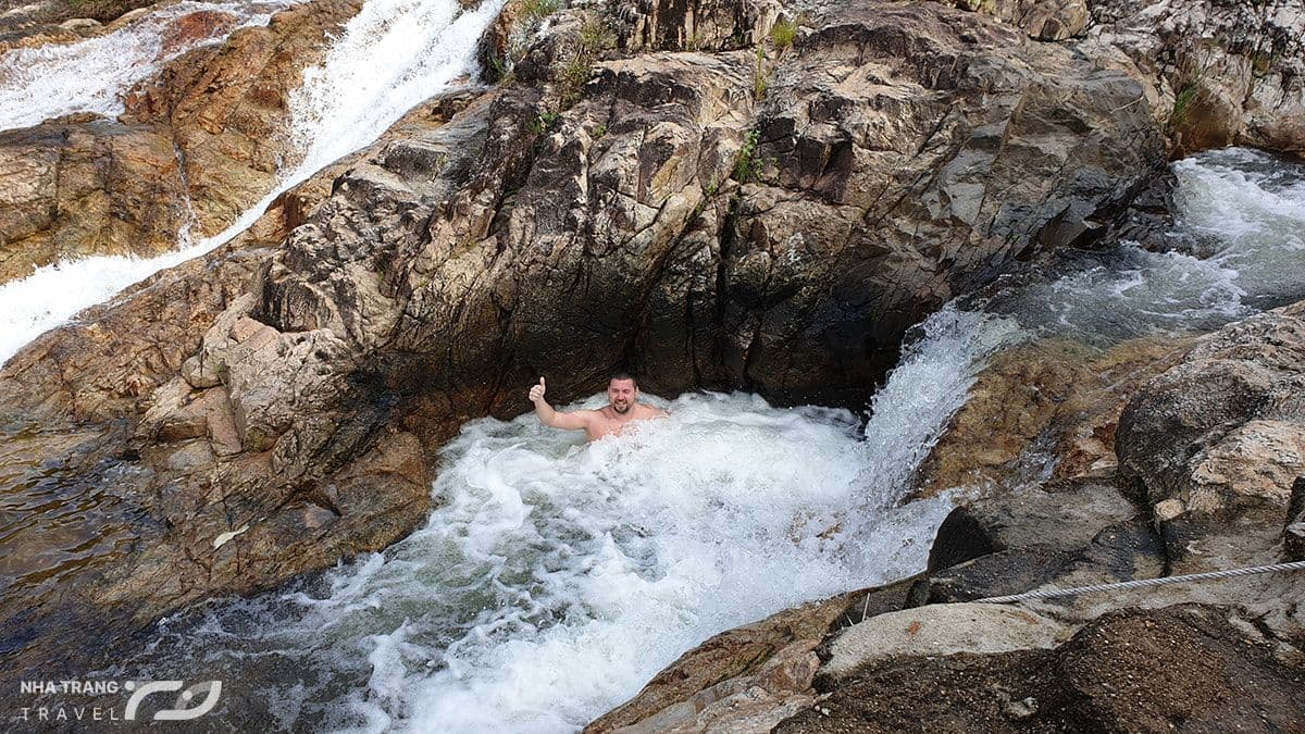 kinh-nghiem-di-tour-thac-yang-bay-nha-trang