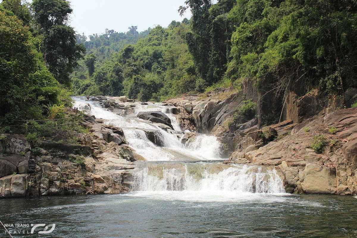 kinh-nghiem-di-tour-thac-yang-bay-nha-trang