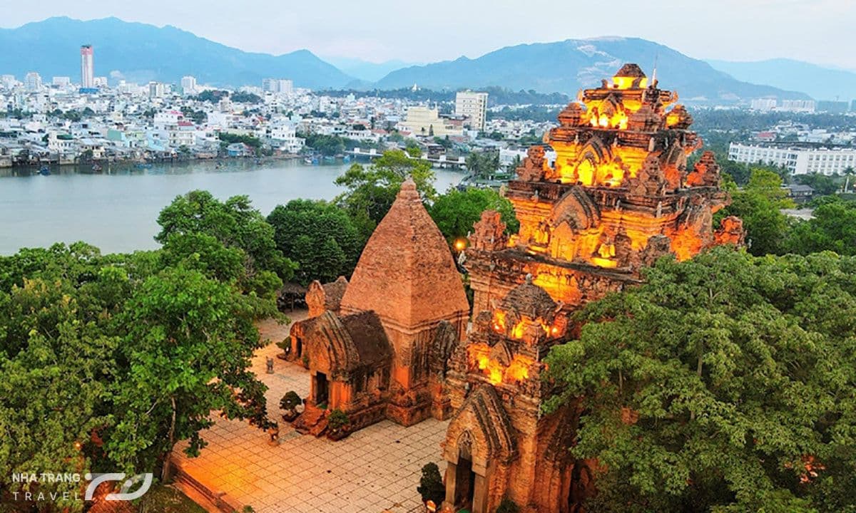 le-hoi-thap-ba-ponagar-nha-trang