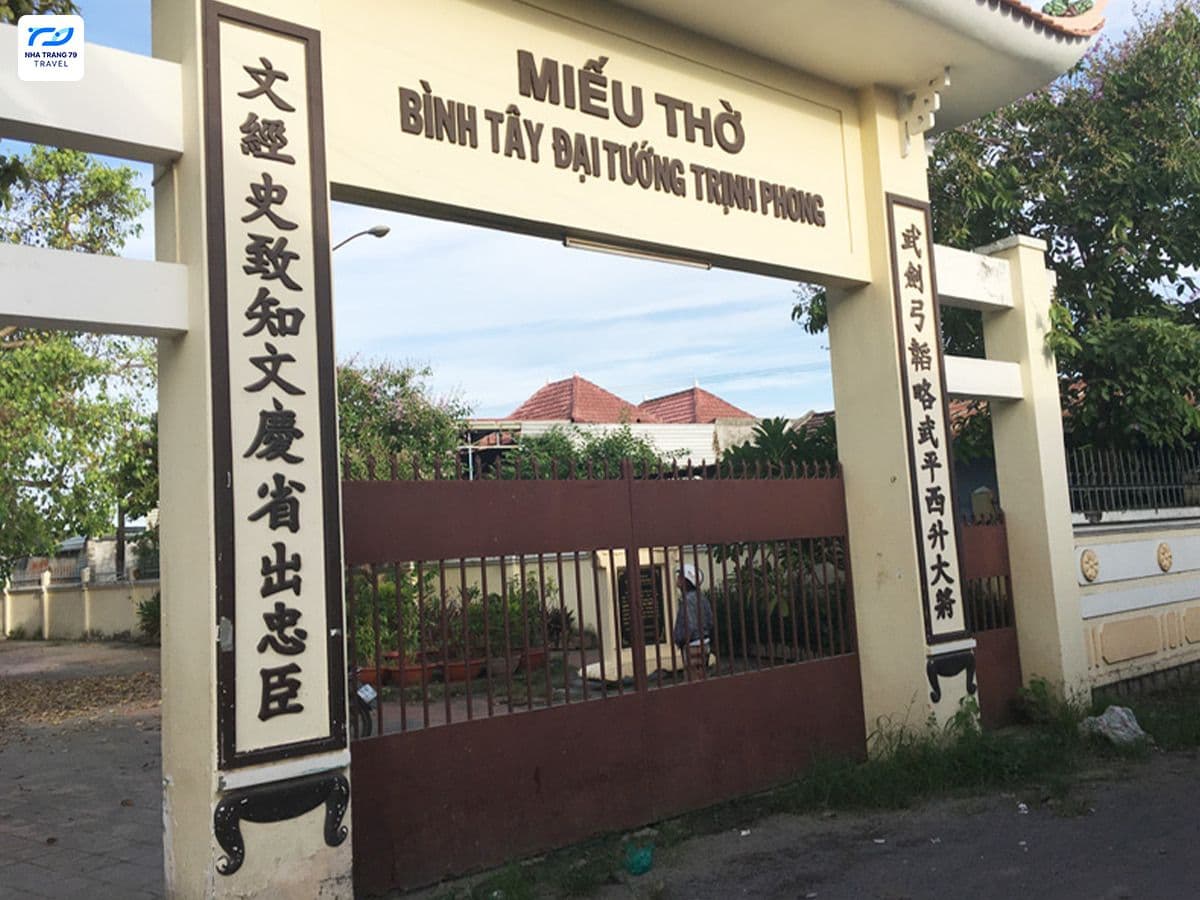 Miếu Thờ Trịnh Phong