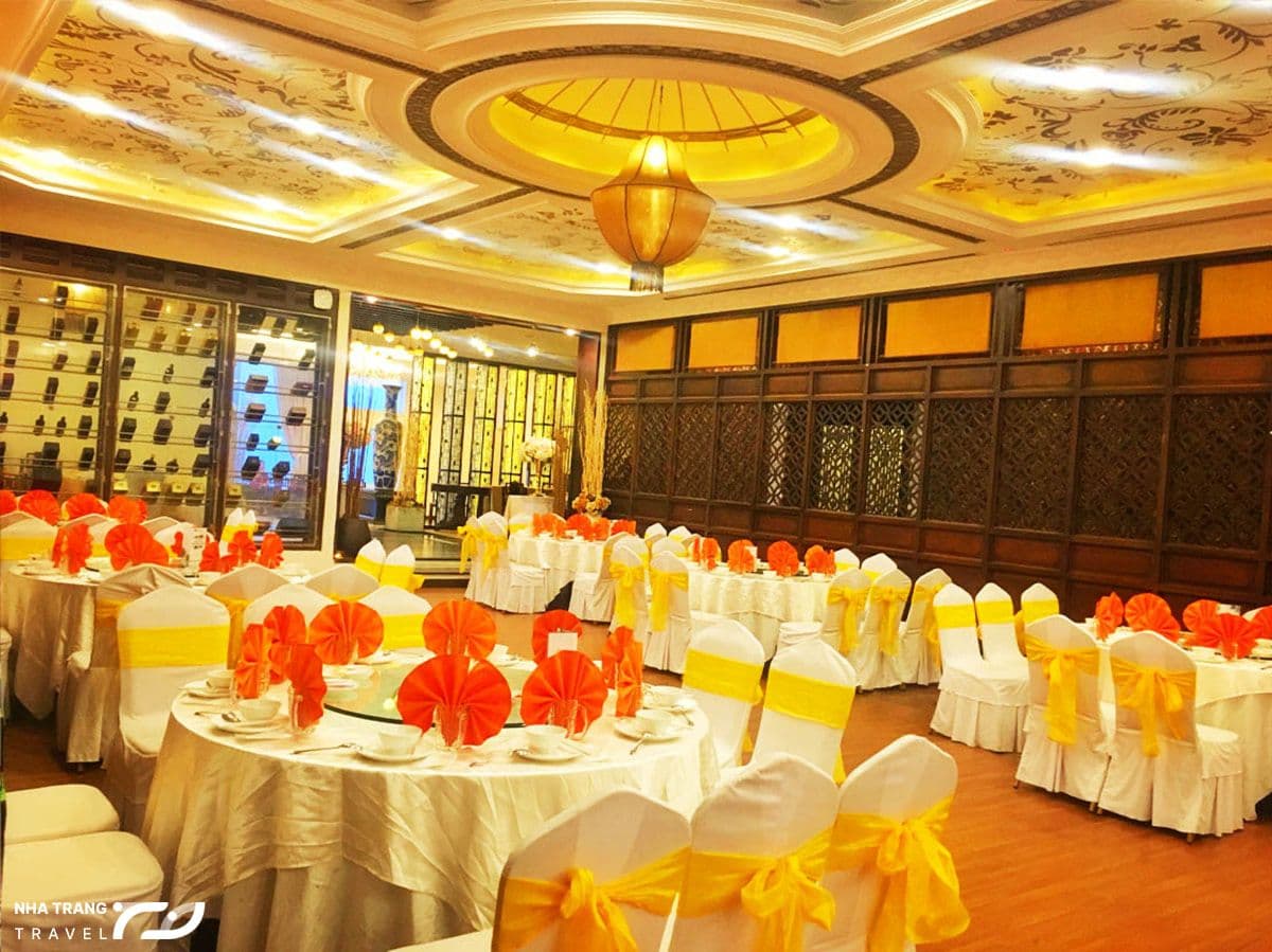 nha-hang-den-long-do-nha-trang