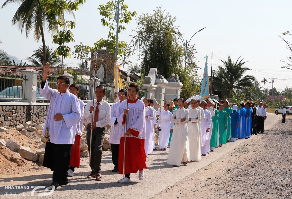 nha-tho-cay-vong-khanh-hoa