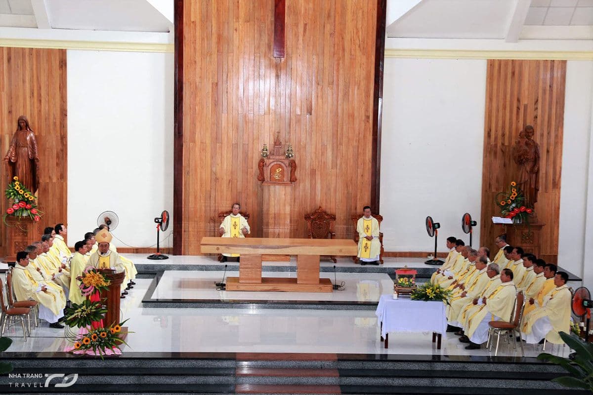 nha-tho-cay-vong-khanh-hoa