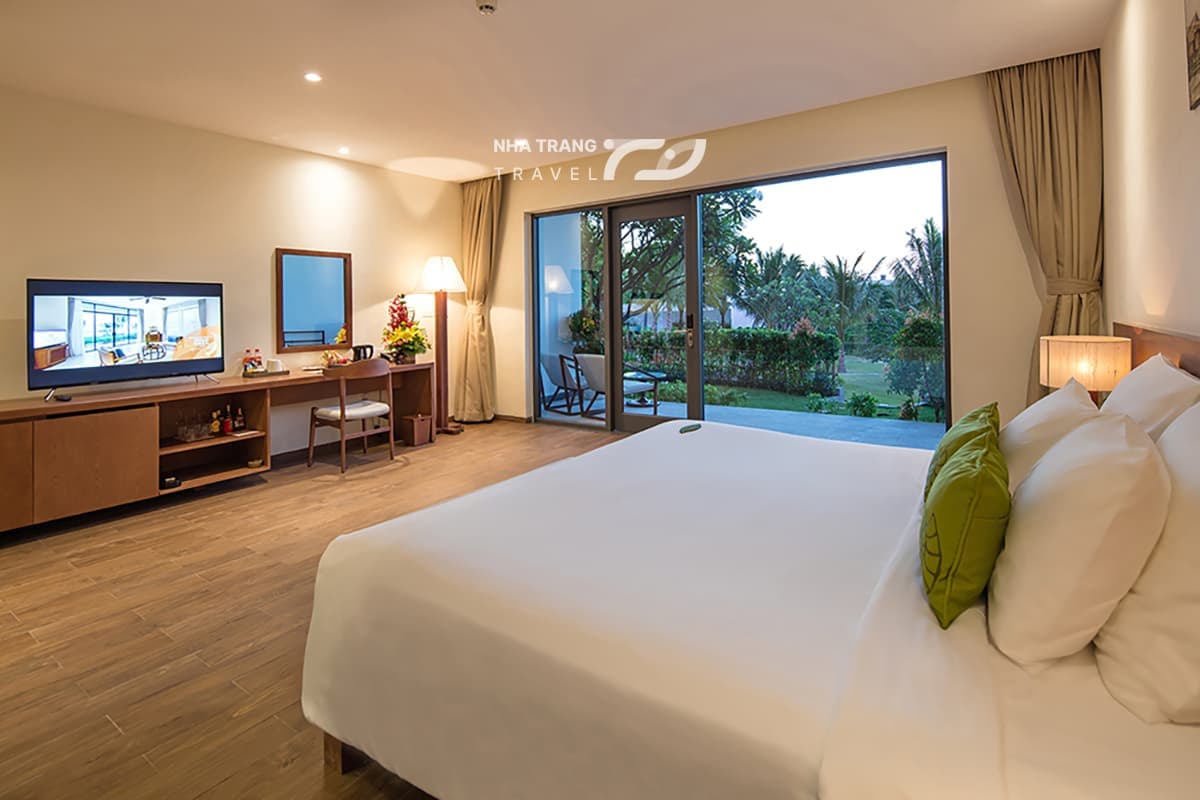 riviera-beach-resort-nha-trang