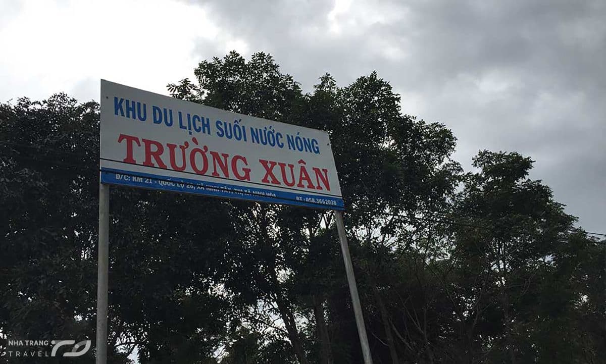 suoi-nuoc-nong-truong-xuan-nha-trang