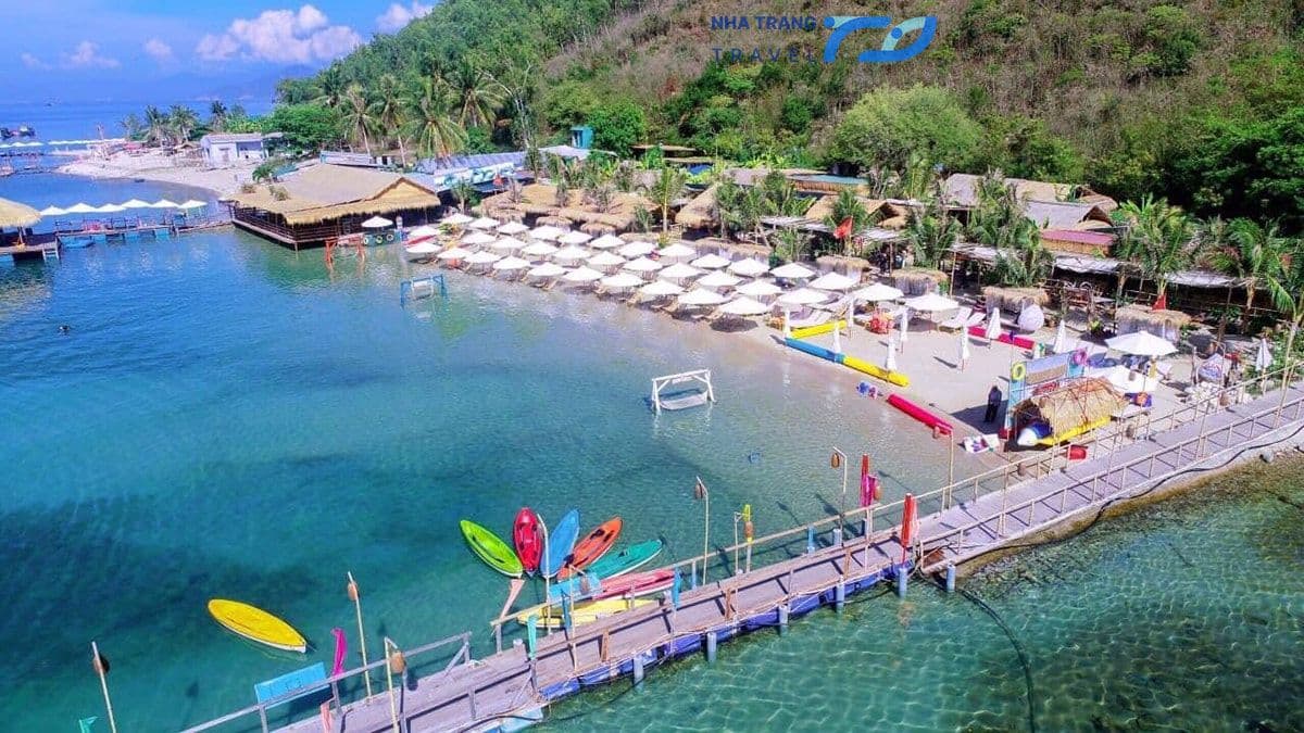 thue-cano-di-dao-robinson-nha-trang