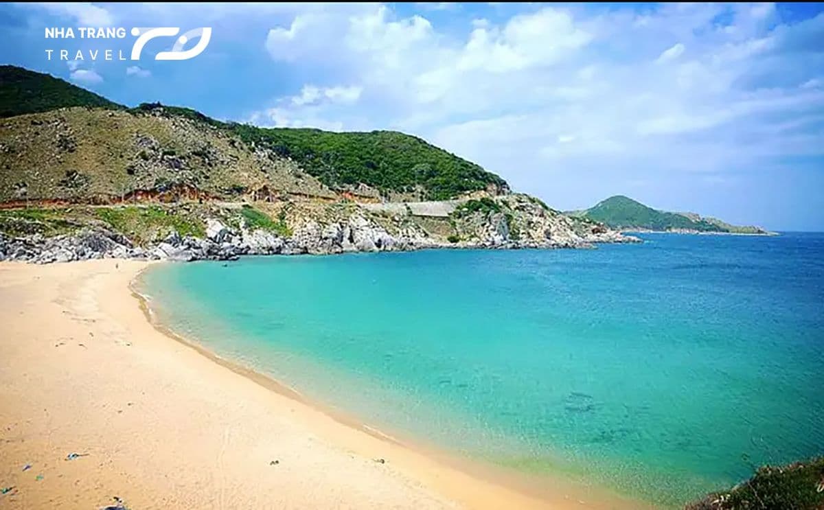 thue-tau-cano-di-binh-hung-nha-trang