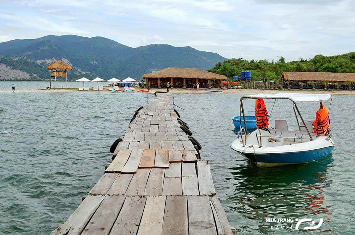 thue-tau-cano-di-diep-son-nha-trang