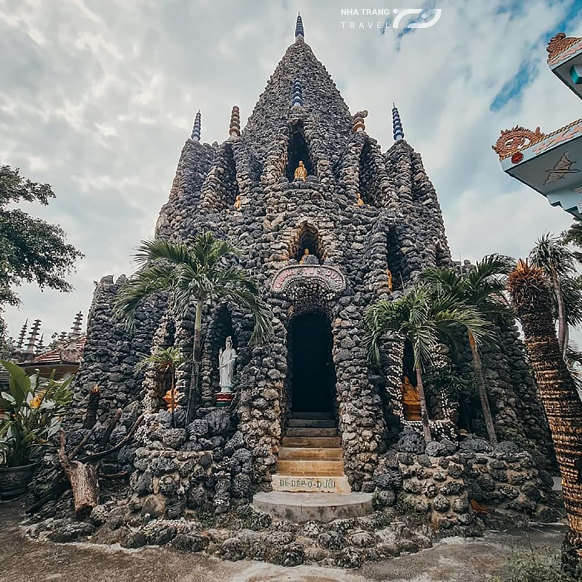 tour-hang-rai-vinh-hy