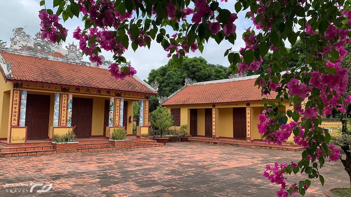 van-mieu-dien-khanh-khanh-hoa