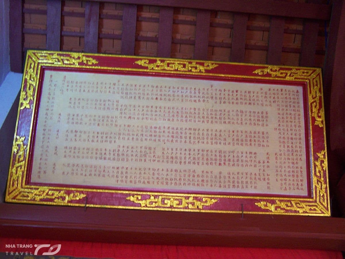 van-mieu-dien-khanh-khanh-hoa