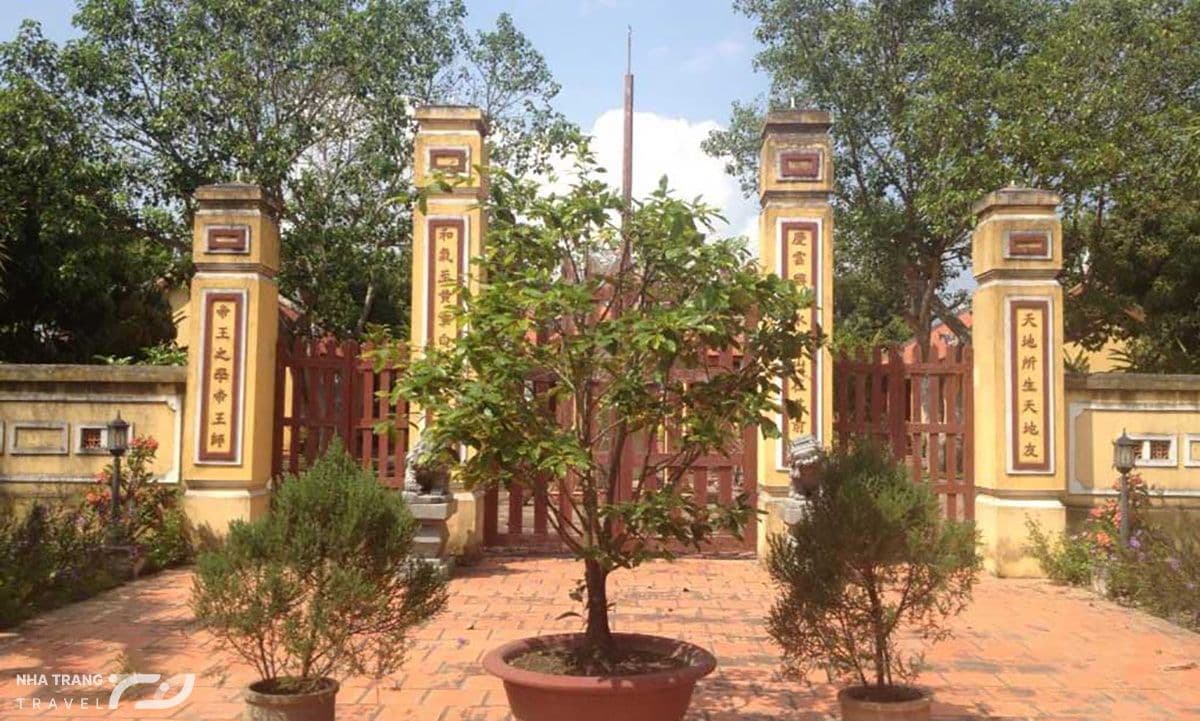 van-mieu-dien-khanh-khanh-hoa