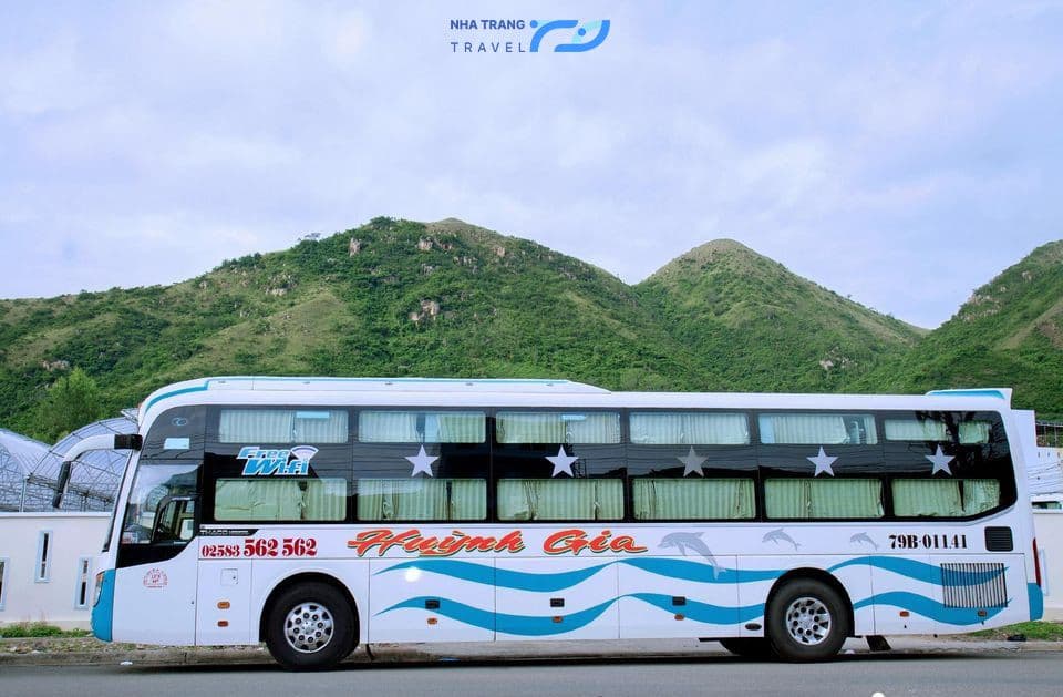 xe-limousine-nha-trang-sai-gon