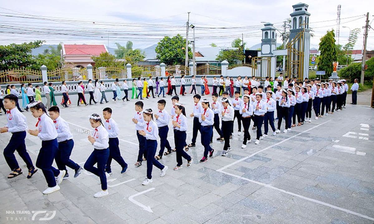 nha-tho-ha-dua-khanh-hoa