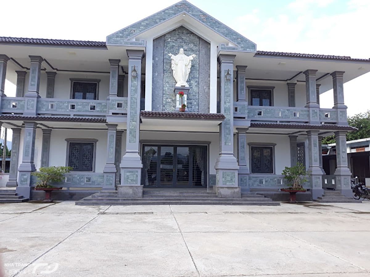 nha-tho-ha-dua-khanh-hoa